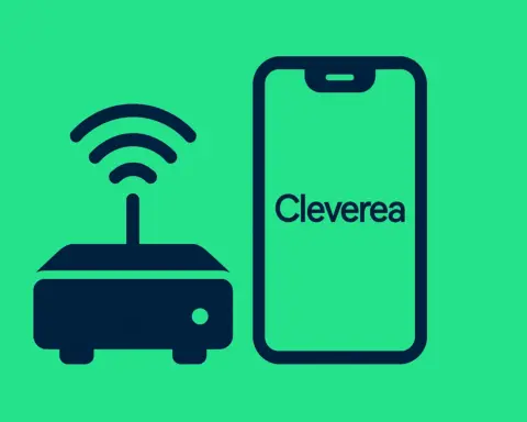 Router y móvil de Cleverea, representando las tarifas convergentes de la compañía.