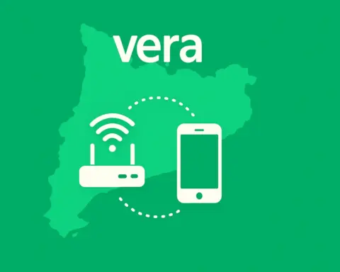 Ilustración de la fibra y móvil de Vera sobre el mapa de Cataluña.